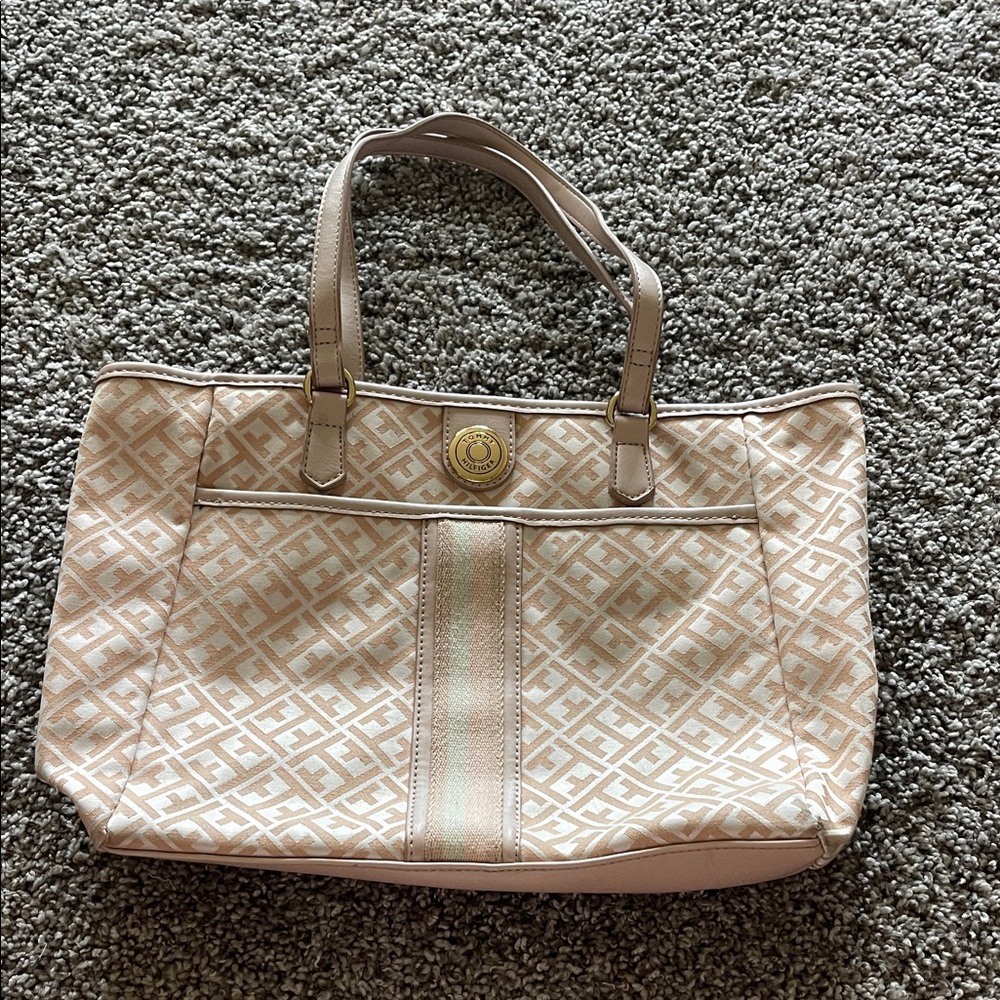 Tommy Hilfiger Beige and Cream Tote Bag